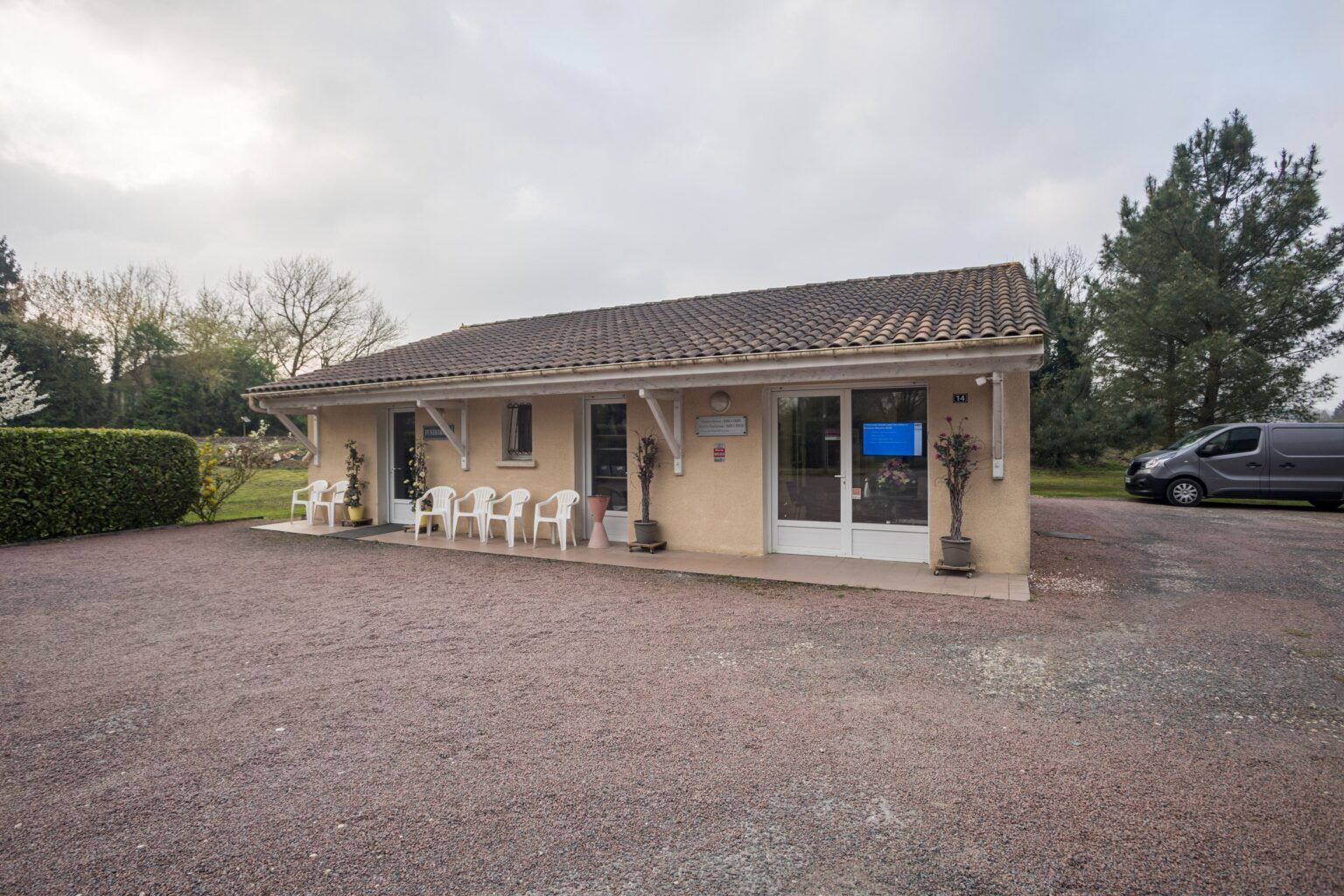 exterieur funerarium